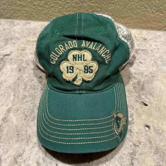 Colorado Avalanche Reebok Green Cap Hat Lucky Clover NHL Distressed Strapback - Picture 1 of 6